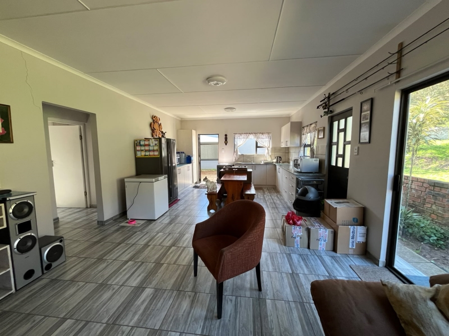 2 Bedroom Property for Sale in Cosy Corner Eastern Cape